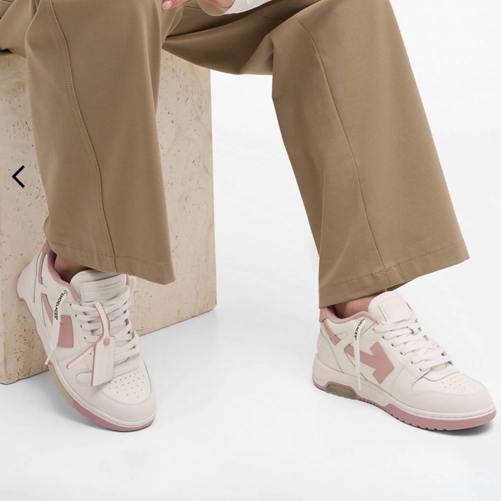 Off-White White and Pink Sneakers